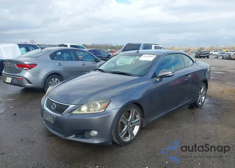2013 Lexus Is 350C z USA, uszkodzony, nr VIN JTHFE2C21D2509558
